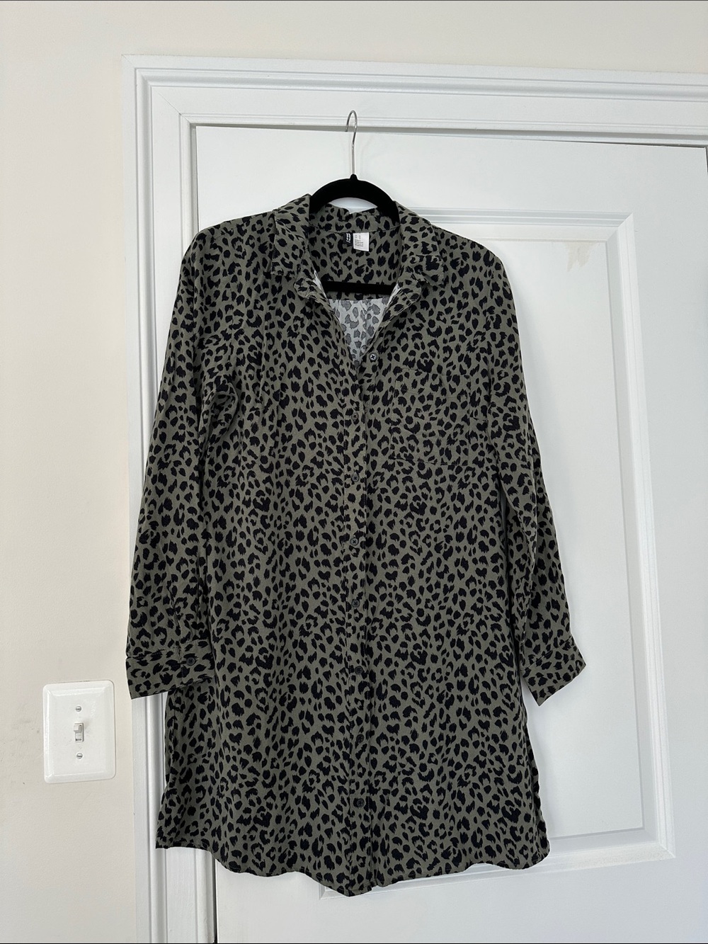 H&M Olive and Black Leopard Print Button-Front Tunic